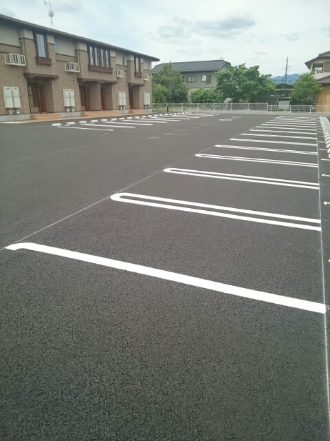 14/20 駐車場