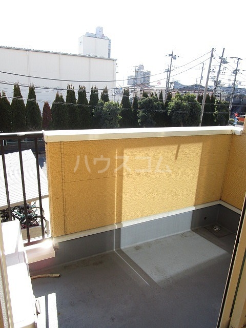 13/23 バルコニー