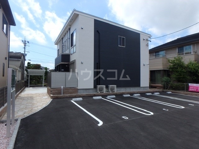 23/25 駐車場