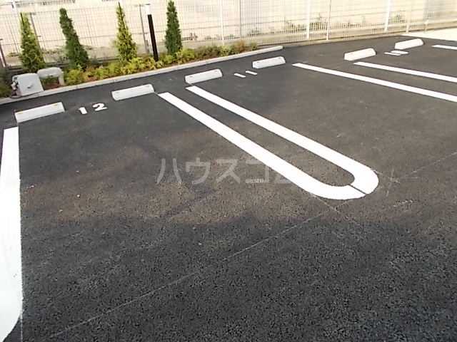 14/20 駐車場