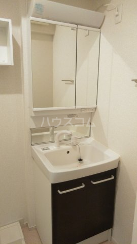13/30 洗面