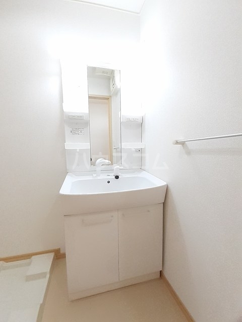 13/27 洗面