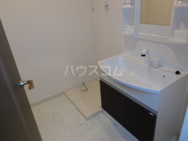 16/23 洗面