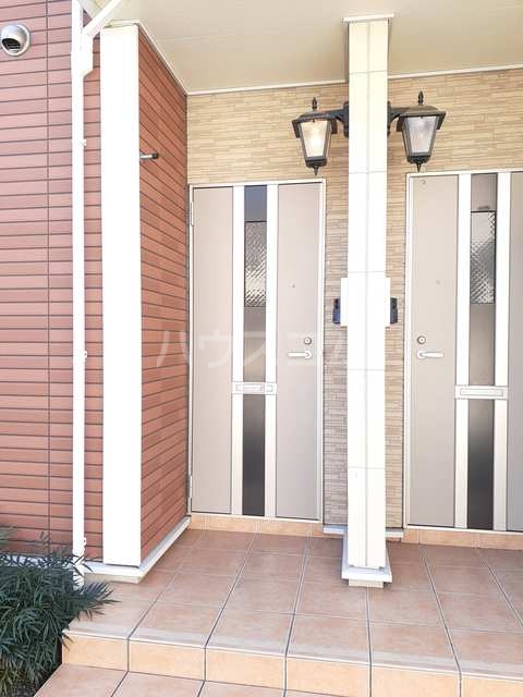 15/21 エントランス