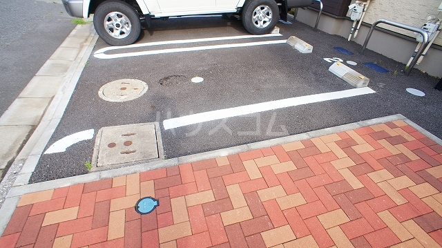 2/8 駐車場