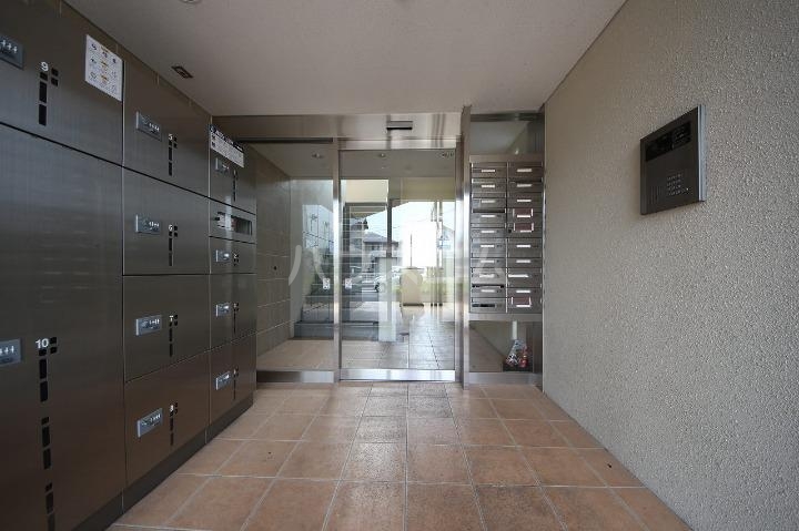 14/21 エントランス