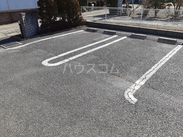 14/20 駐車場