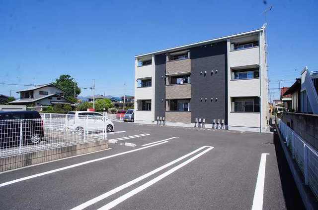 26/30 駐車場