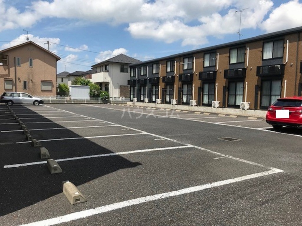 14/15 駐車場