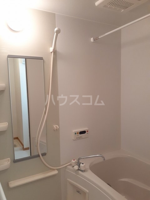 13/29 浴室
