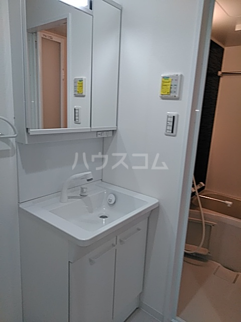 16/30 洗面