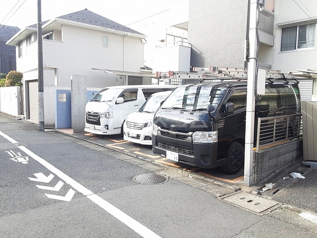 4/5 駐車場
