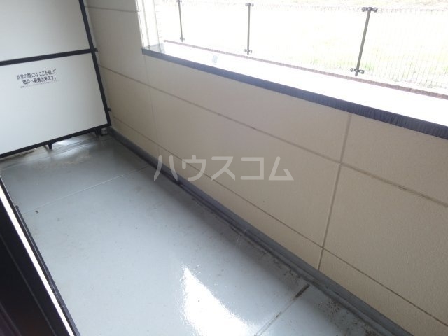 19/25 バルコニー