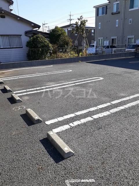 26/30 駐車場
