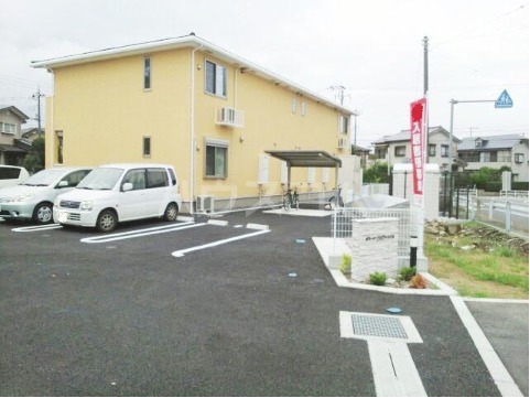 14/20 駐車場
