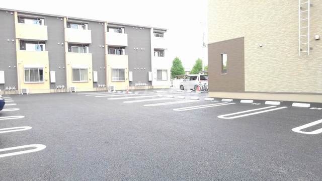 15/24 駐車場