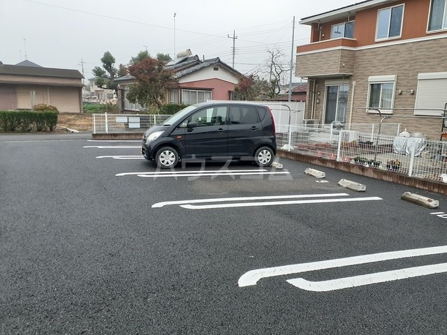 2/8 駐車場