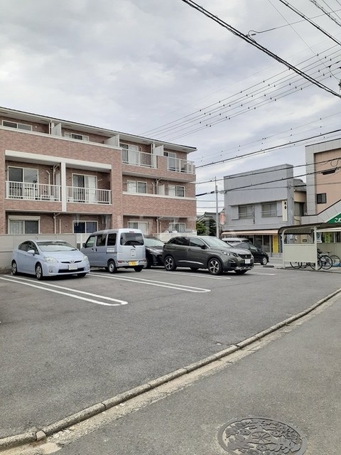 22/29 駐車場