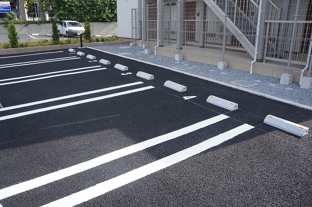 15/23 駐車場
