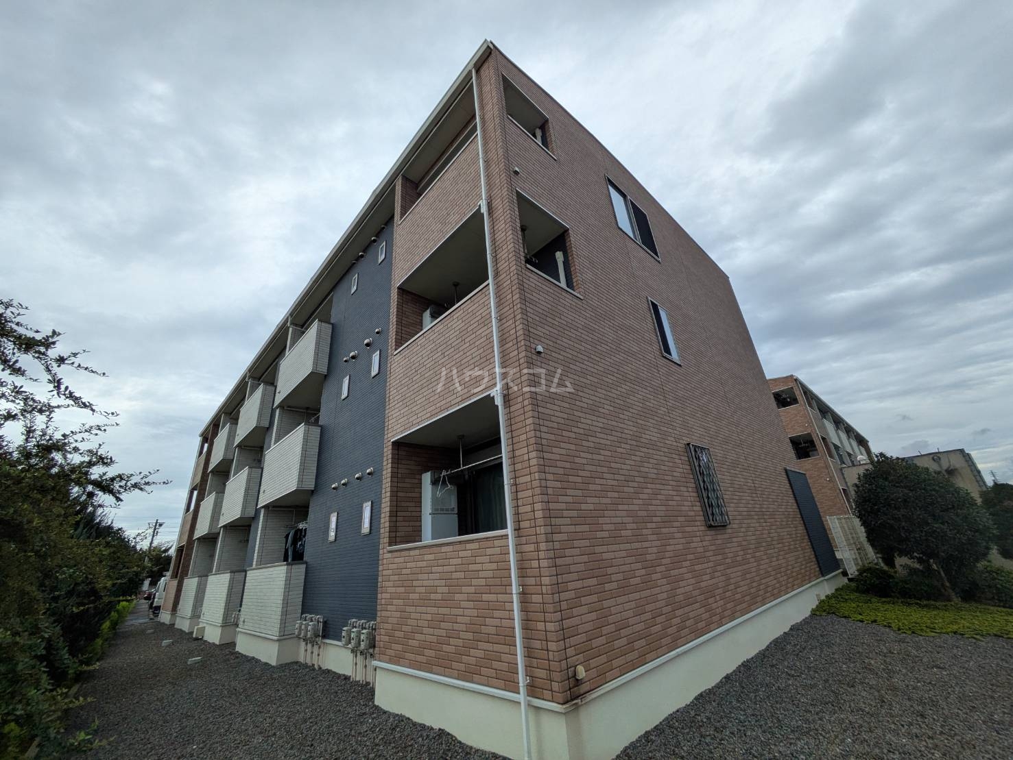 2/30 外観
