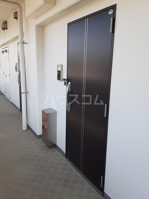 5/30 玄関