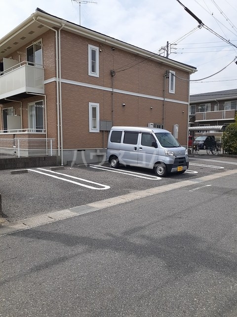 2/8 駐車場