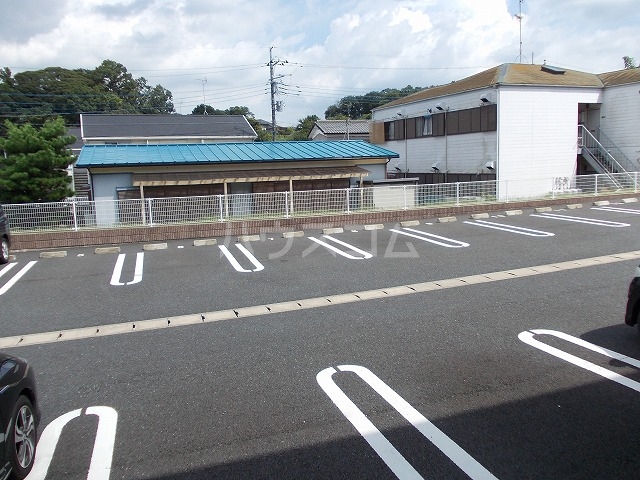 26/30 駐車場