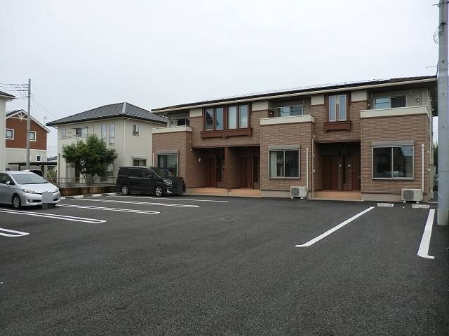 20/28 駐車場