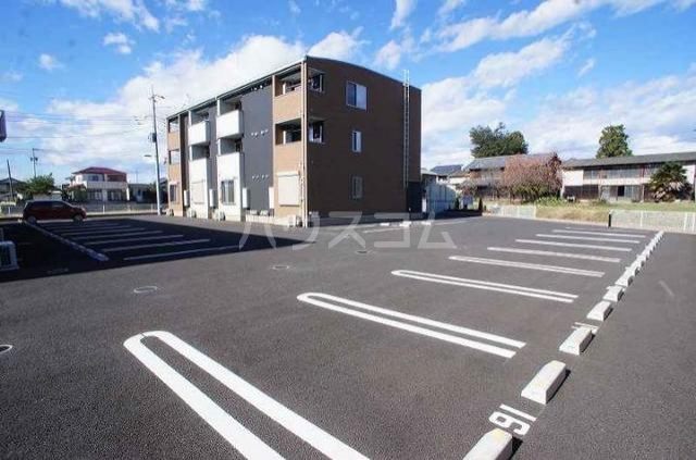 16/28 駐車場