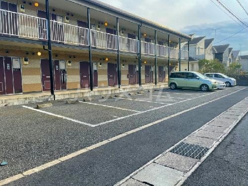 14/15 駐車場