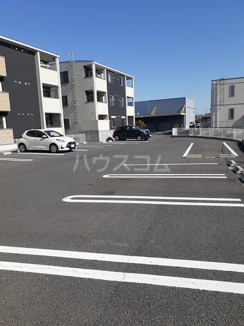 15/27 駐車場
