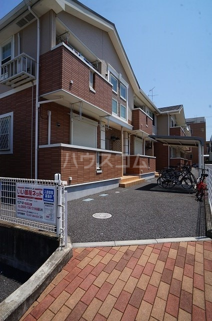 13/20 エントランス