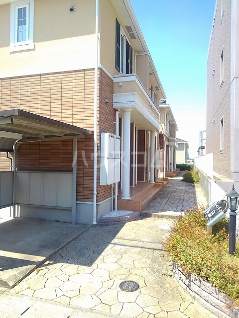 14/21 エントランス