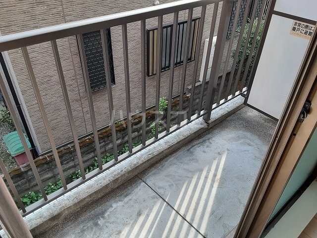 17/30 バルコニー