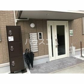 14/16 エントランス