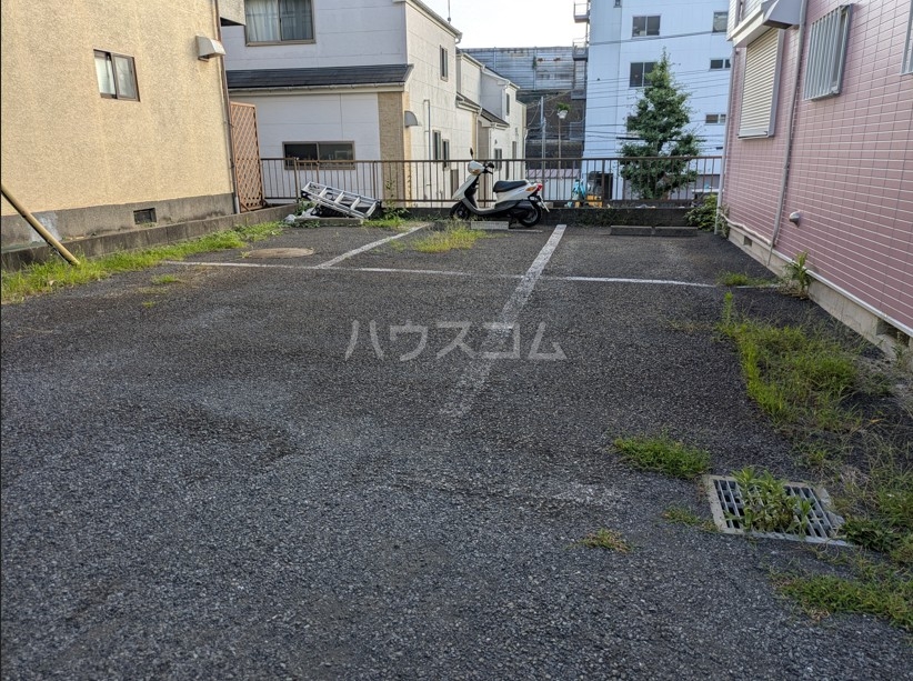 4/6 駐車場