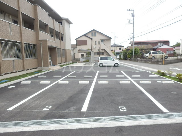 21/30 駐車場