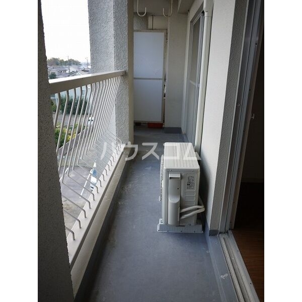 17/26 バルコニー