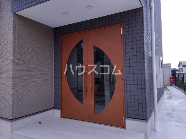 19/22 エントランス