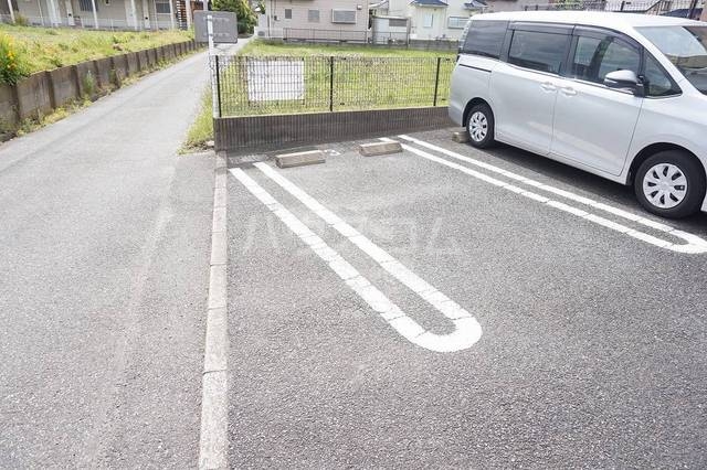 14/20 駐車場