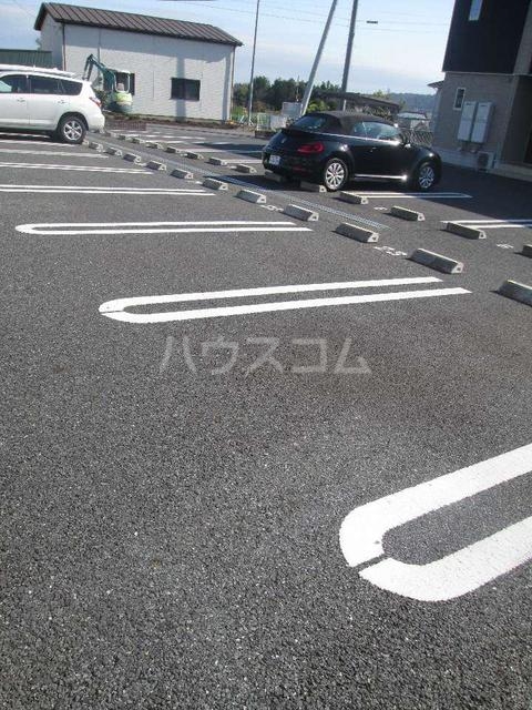 2/8 駐車場