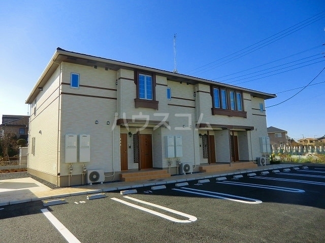 14/20 駐車場