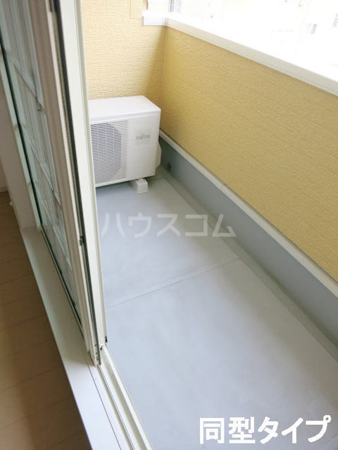 14/27 バルコニー