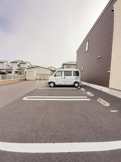 26/30 駐車場