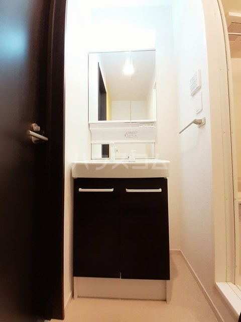 17/30 洗面