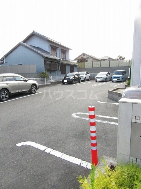 21/29 駐車場