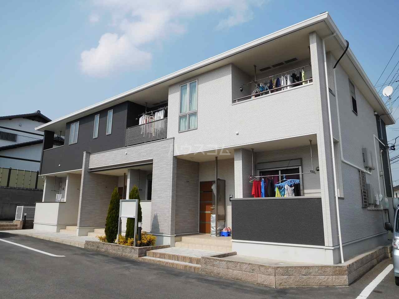22/29 駐車場