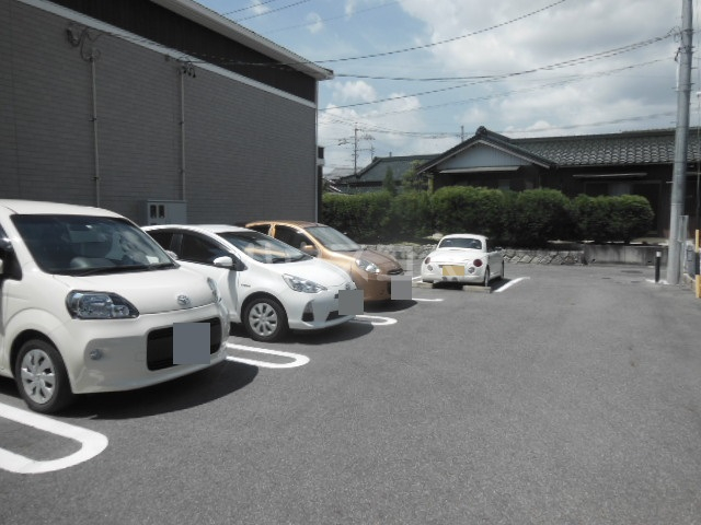 24/30 駐車場