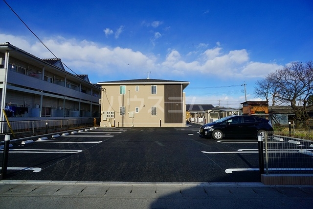 15/21 駐車場