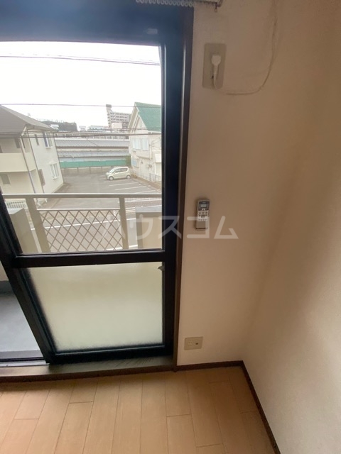 25/30 バルコニー